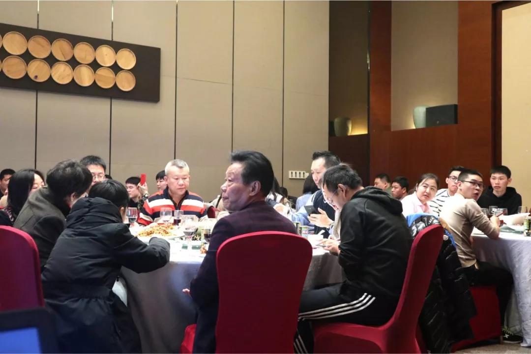 【Dehe News】 Don’t forget the original intention, cooperate and work hard.  ｜ The 2019 Dehe Biological New Year Annual Meeting is successfully concluded(图6)